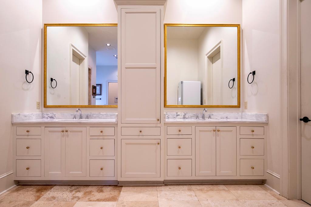 1001 Park View, Oxford