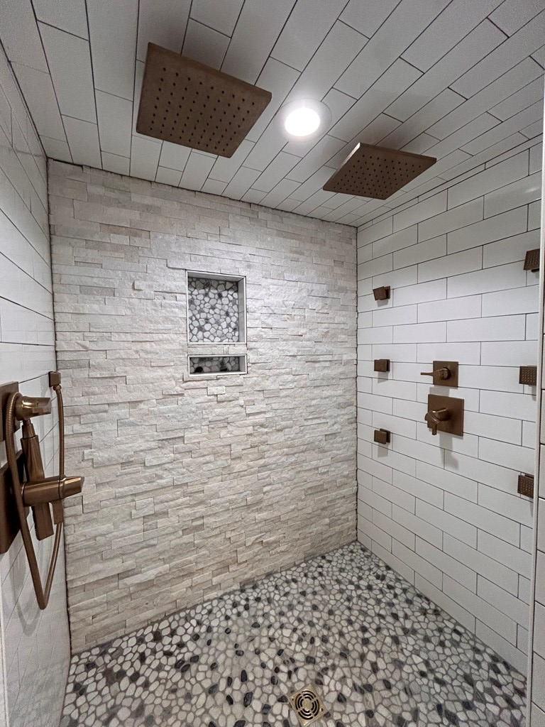 672 County Road 2346