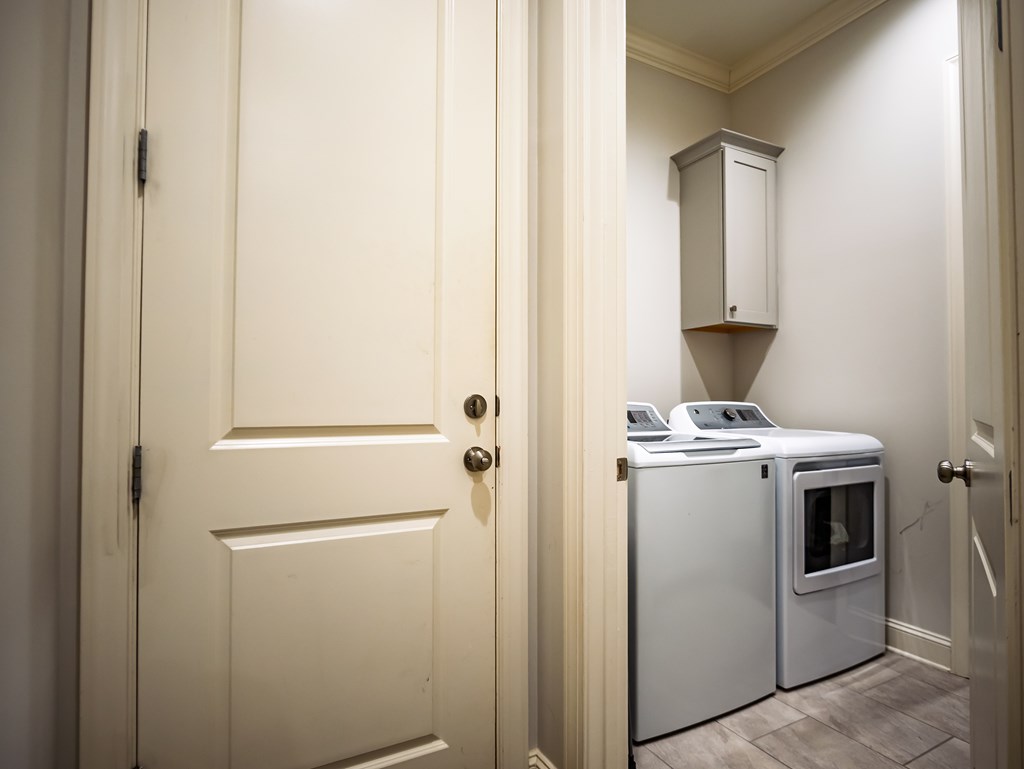 639 Centerpointe Cove