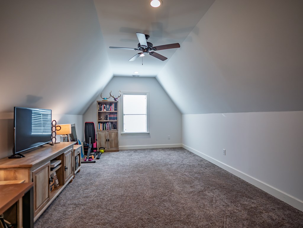 639 Centerpointe Cove