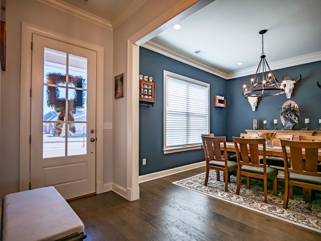 639 Centerpointe Cove