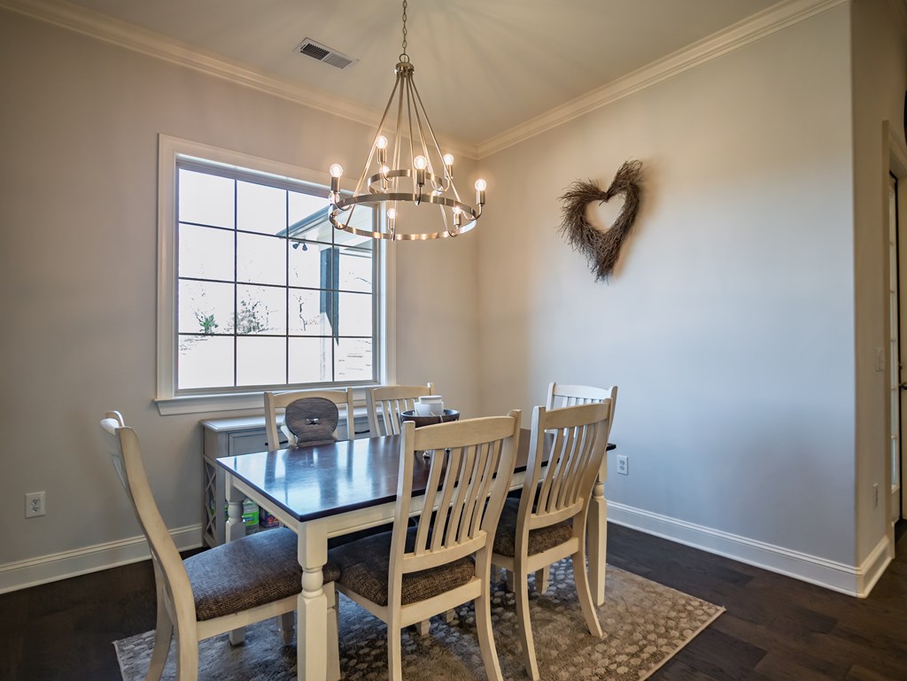 639 Centerpointe Cove