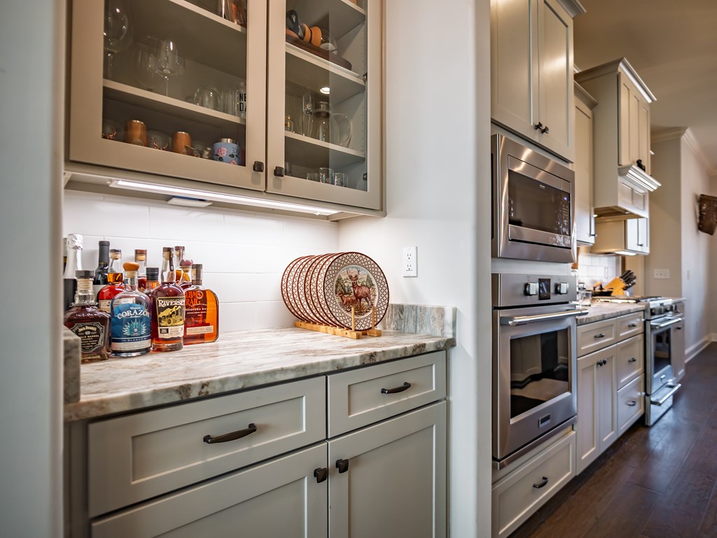 639 Centerpointe Cove