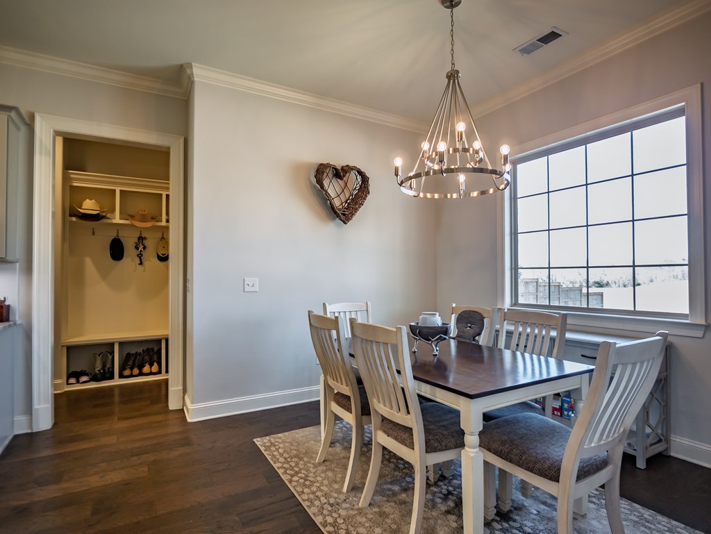 639 Centerpointe Cove