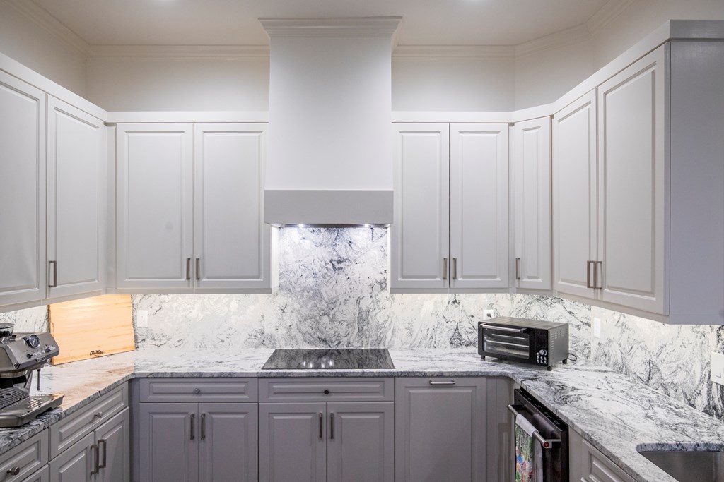 #11 200 Washington Ave