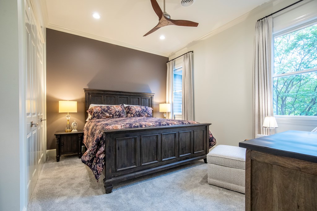 #11 200 Washington Ave