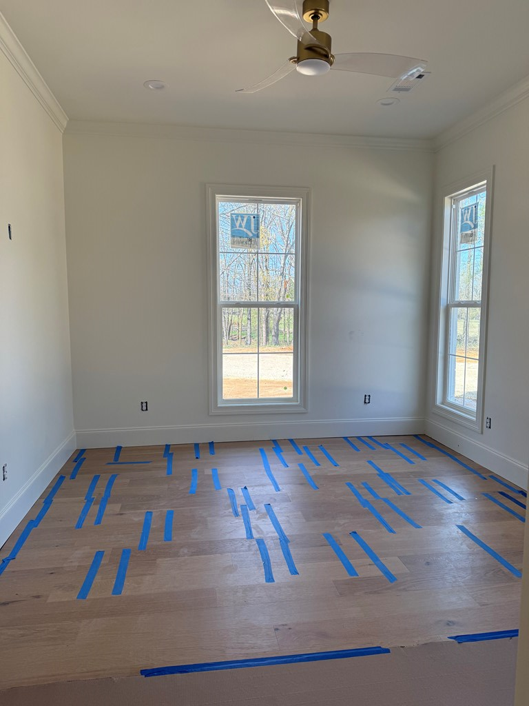 100 Leeson Cove