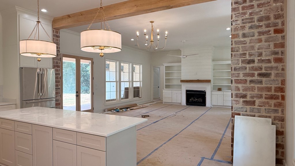100 Leeson Cove