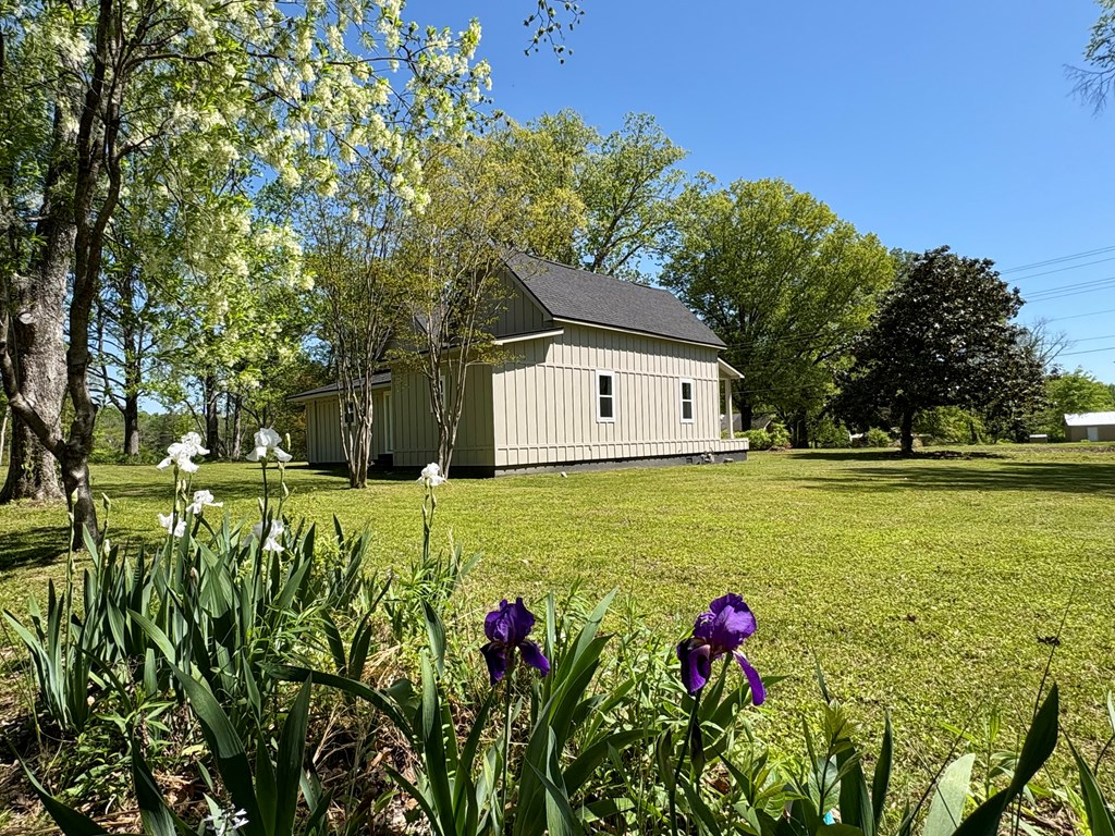 605 North Main Street