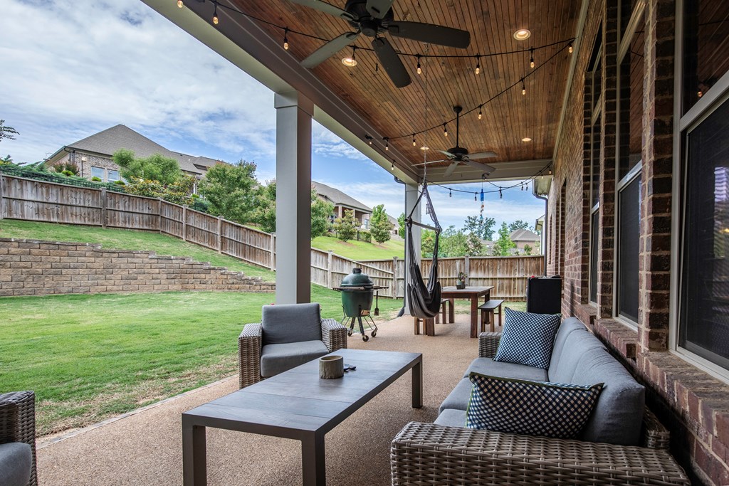 226 Persimmon Ln
