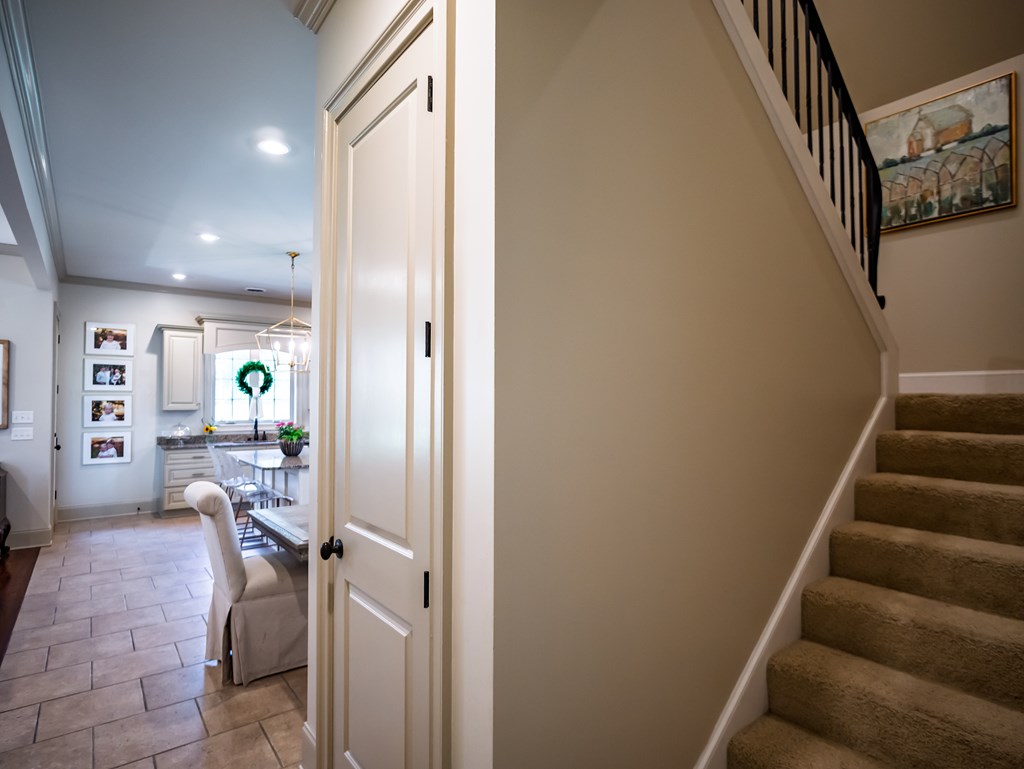 332 Windsor Drive N