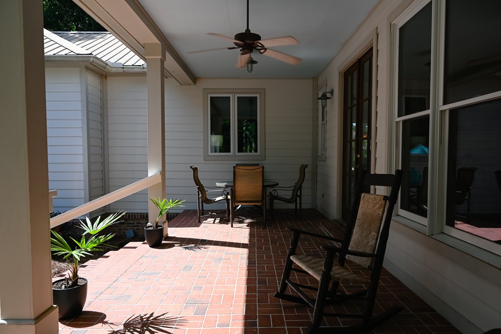 3006 Villa Cove