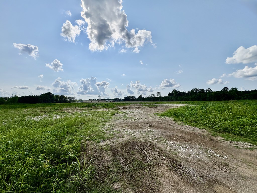000 Industrial Park Drive / Cr 210
