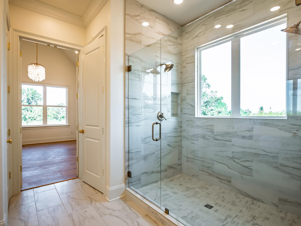 2003 Crestwood Drive