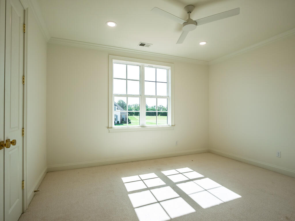 2003 Crestwood Drive