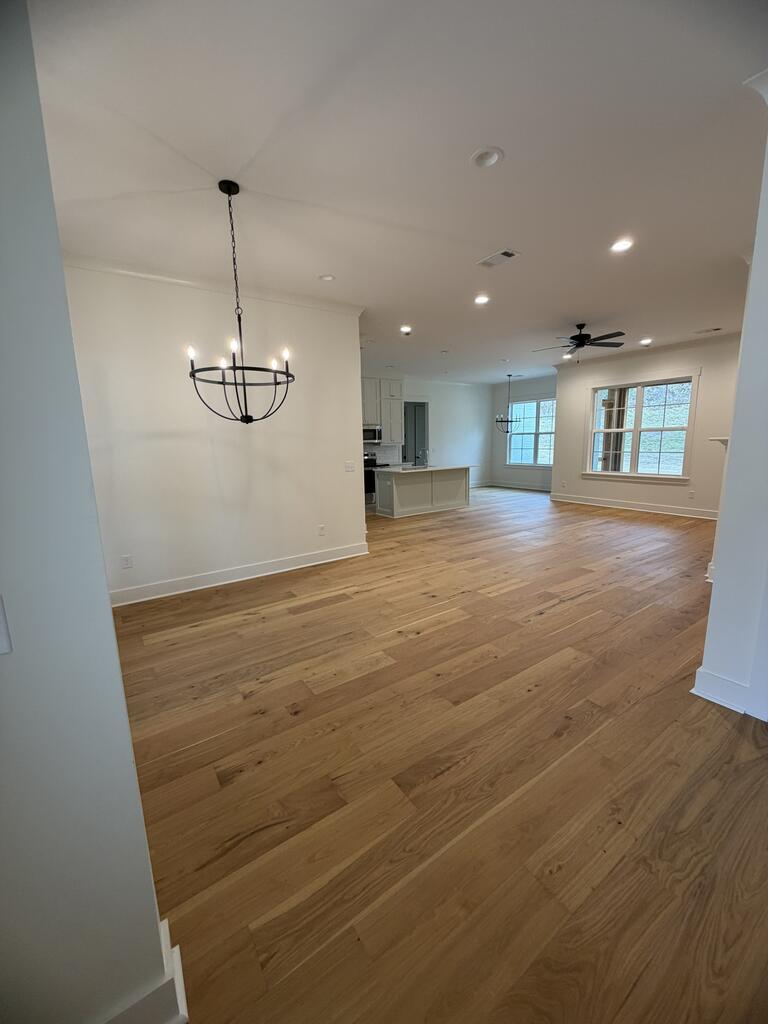 329 Dowsett Avenue