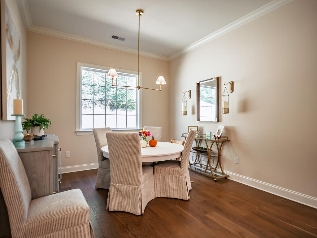 659 Centerpointe Cove