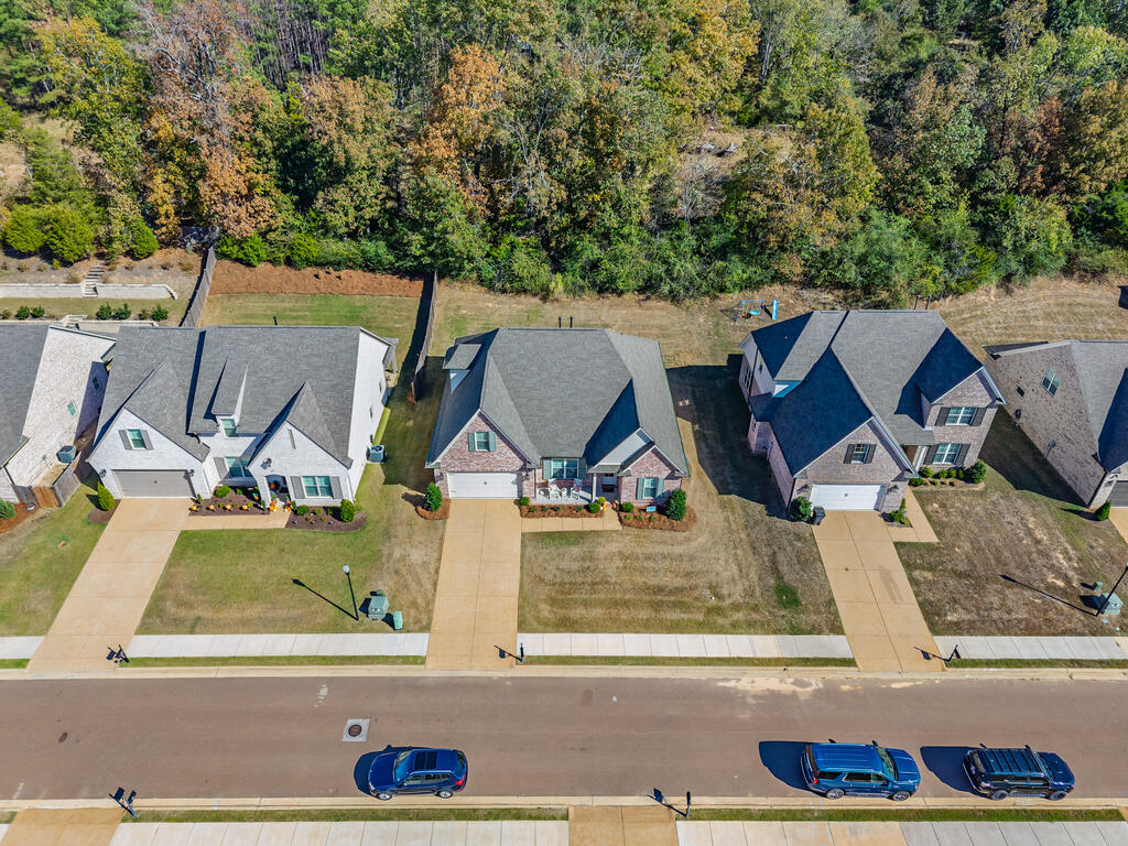 659 Centerpointe Cove