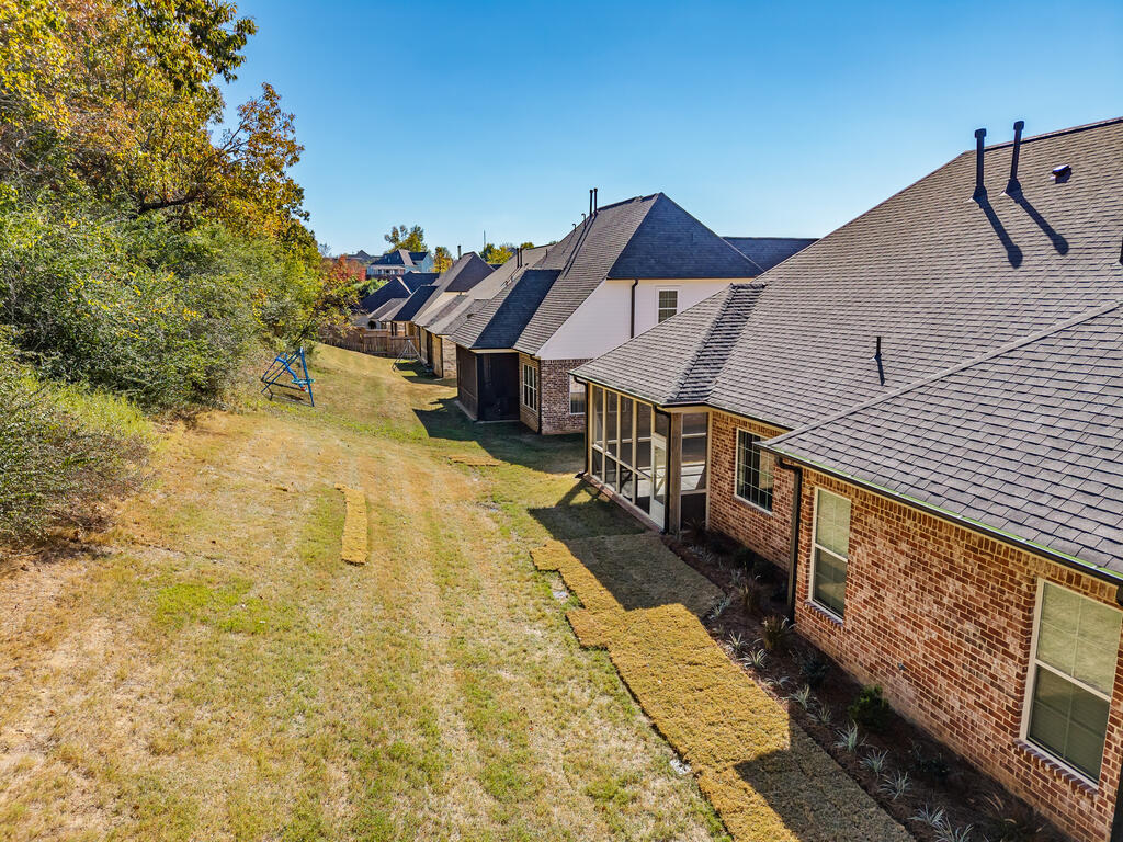 659 Centerpointe Cove