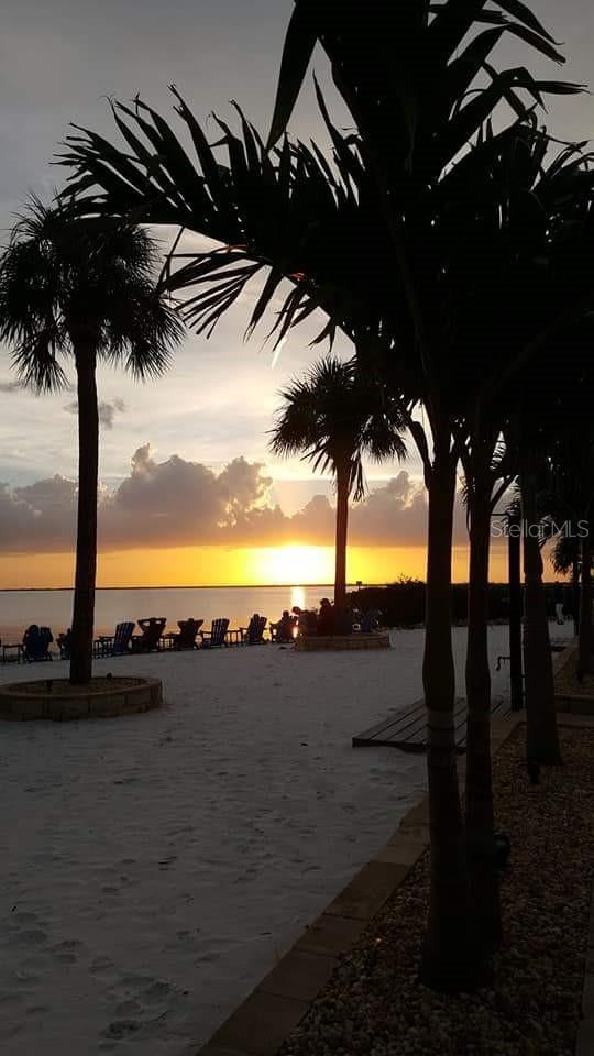 314 LAKE PARSONS GRN #102