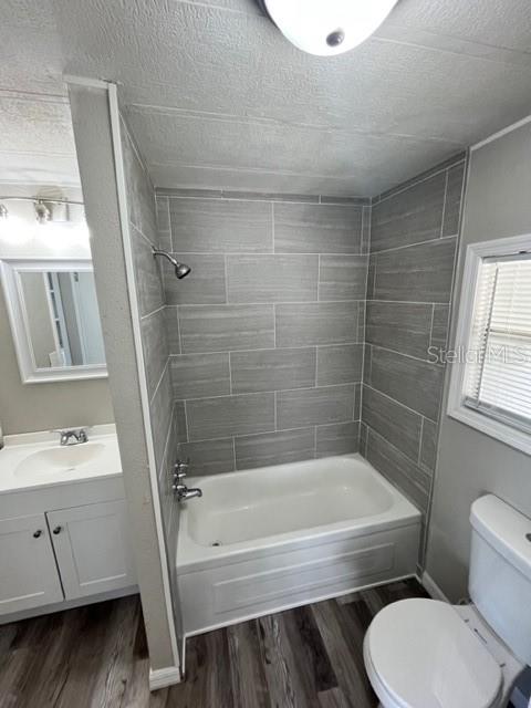 141 OLEANDER AVE