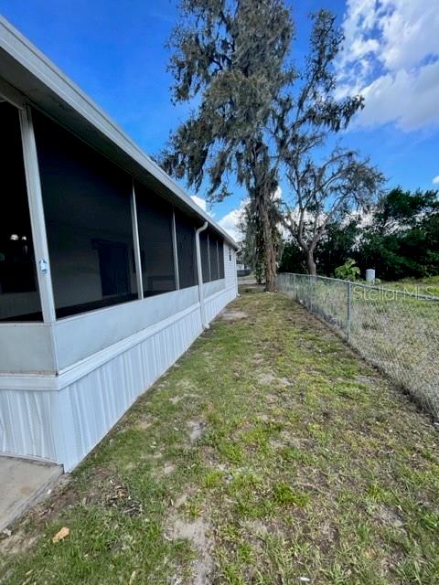 141 OLEANDER AVE