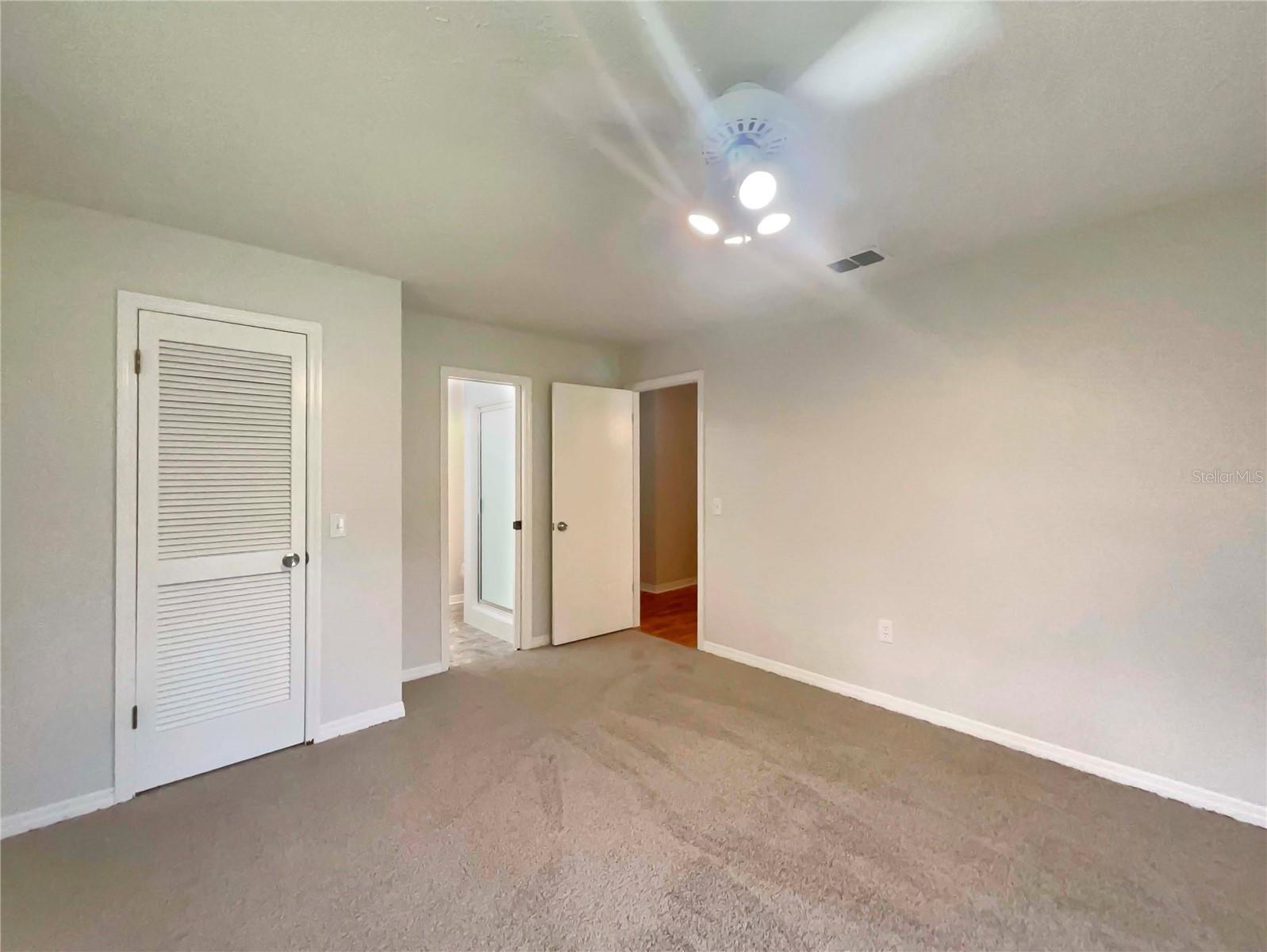 2715 GOLF HEIGHTS CIR