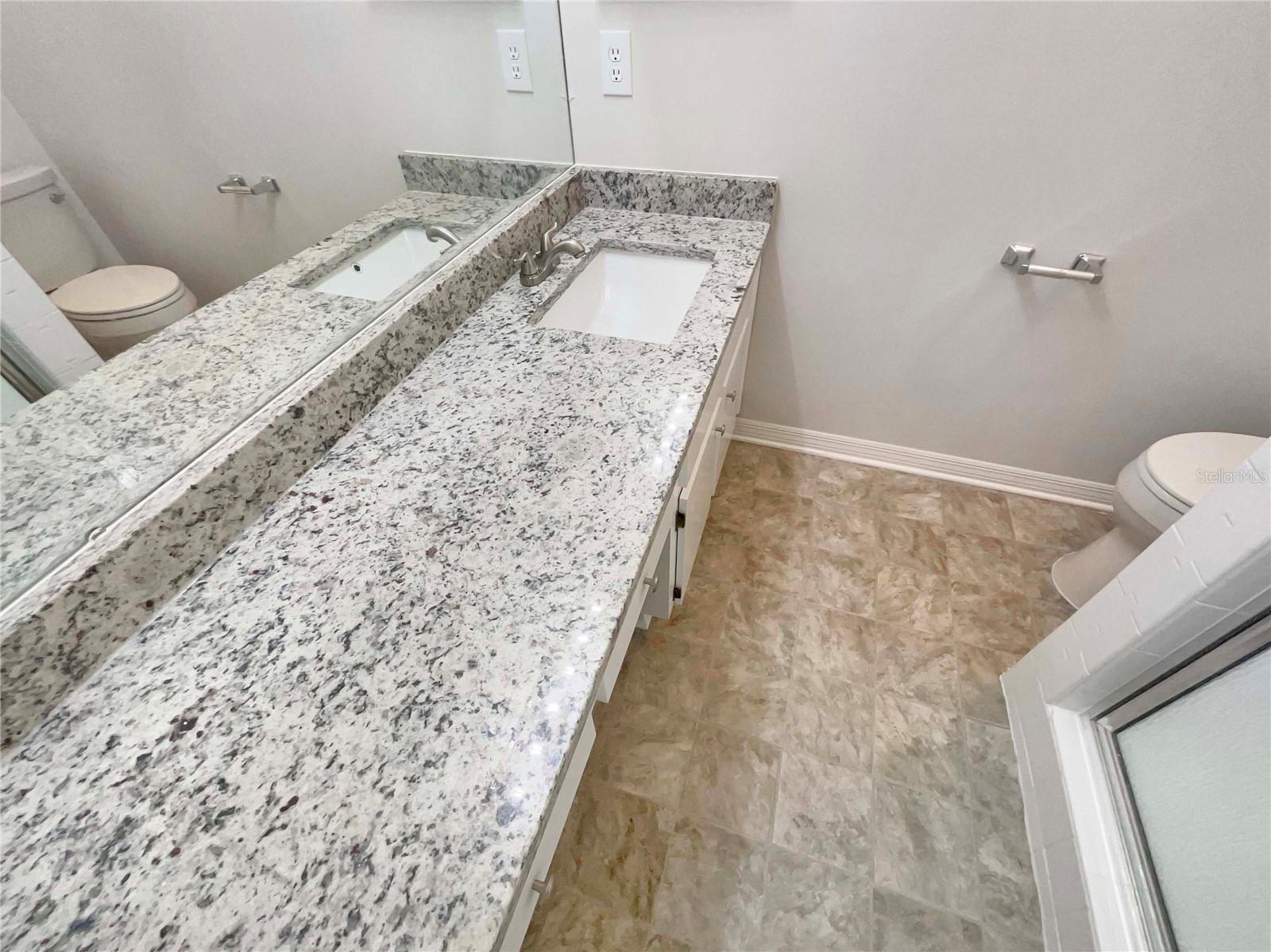 2715 GOLF HEIGHTS CIR