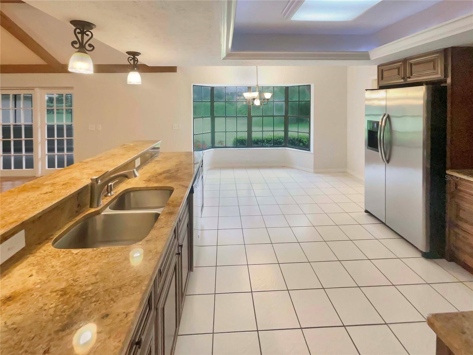 2715 GOLF HEIGHTS CIR