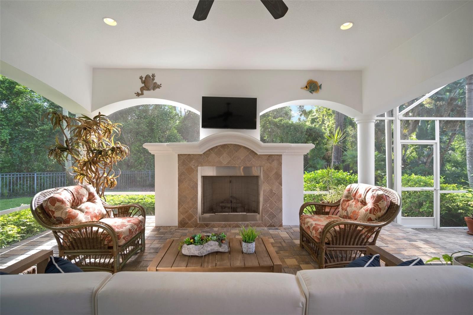 15517 AVOCETVIEW CT