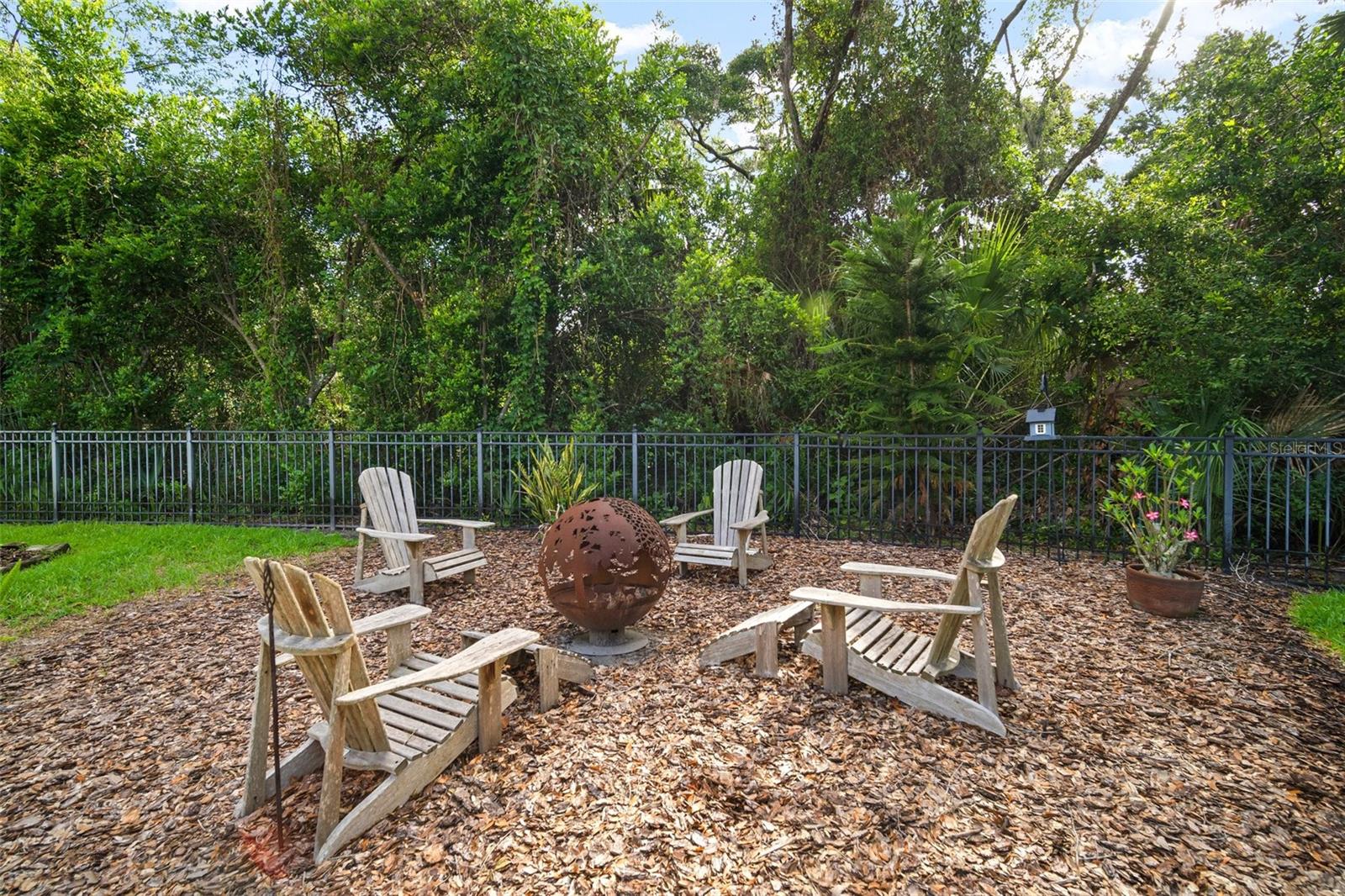 15517 AVOCETVIEW CT