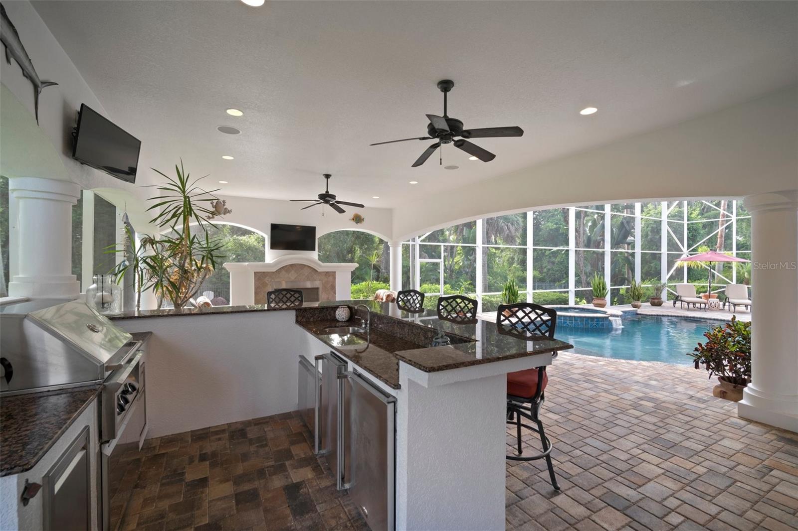 15517 AVOCETVIEW CT