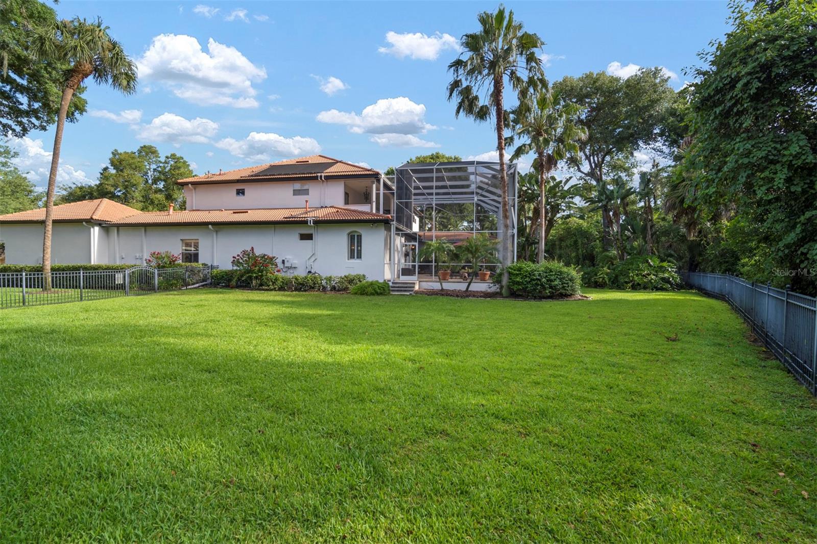 15517 AVOCETVIEW CT