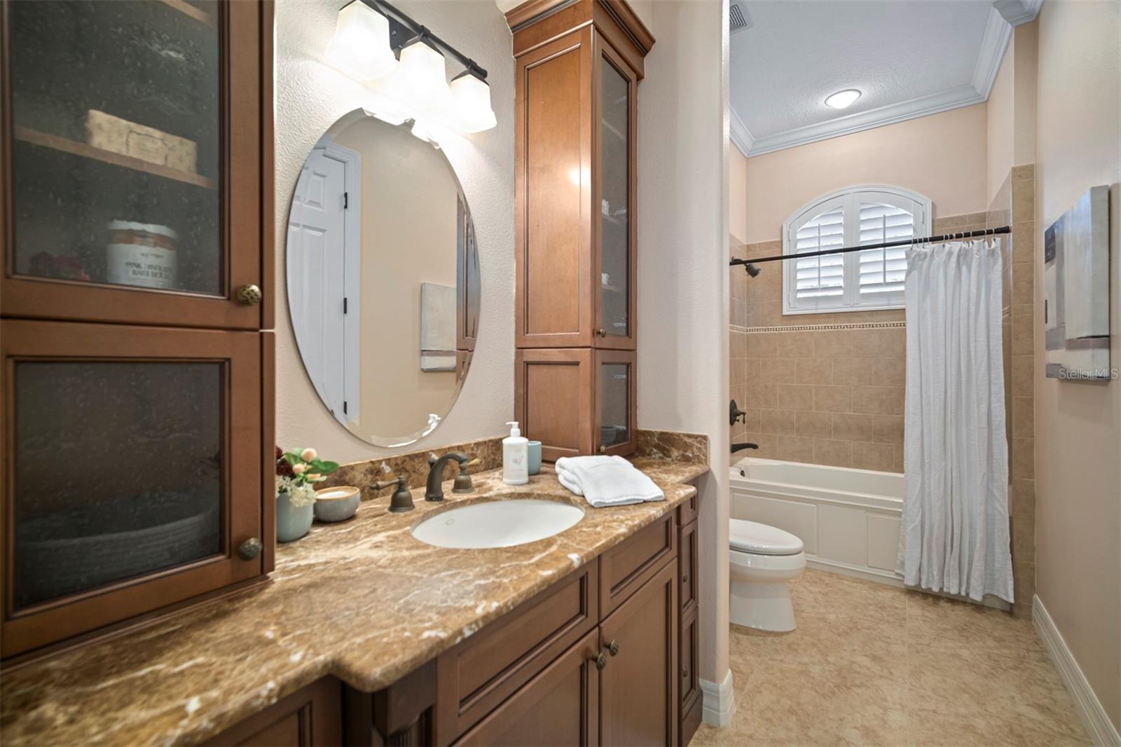 15517 AVOCETVIEW CT