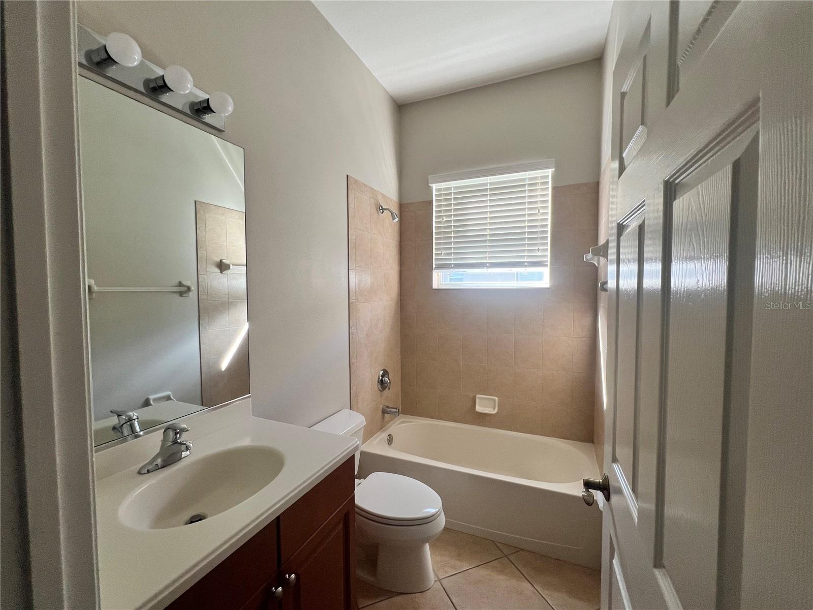12143 MAPLE RIDGE DR