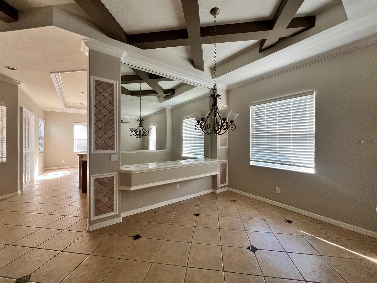 12143 MAPLE RIDGE DR