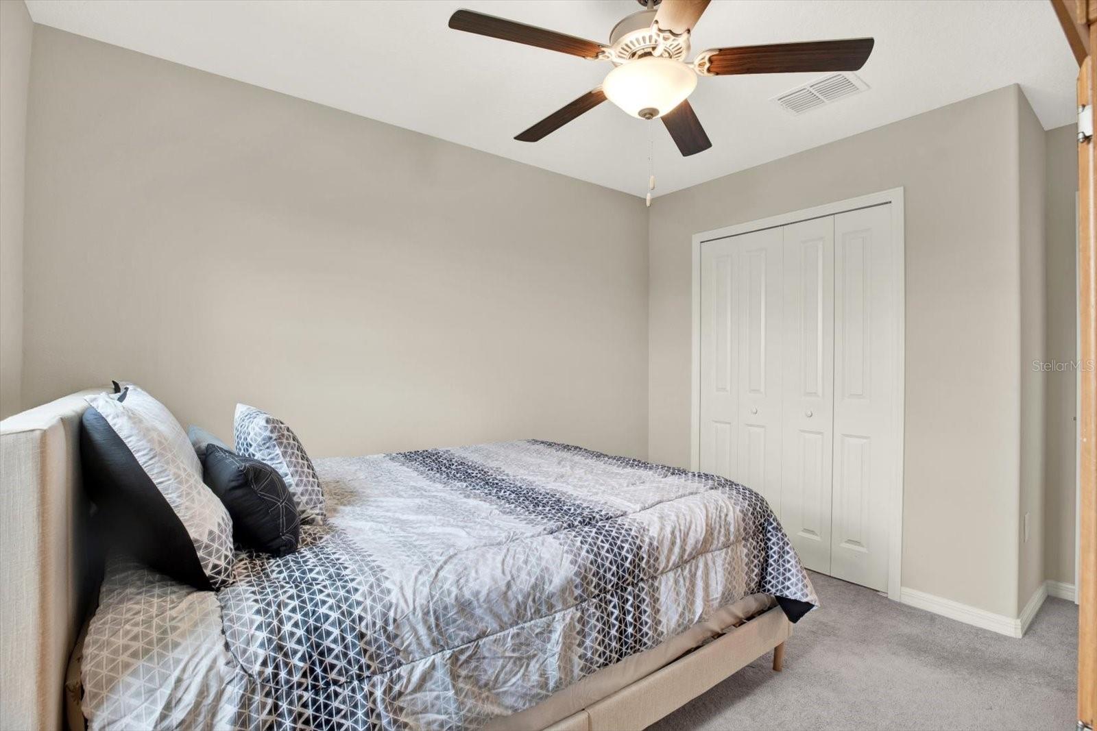 10207 SUMMER KISS AVE