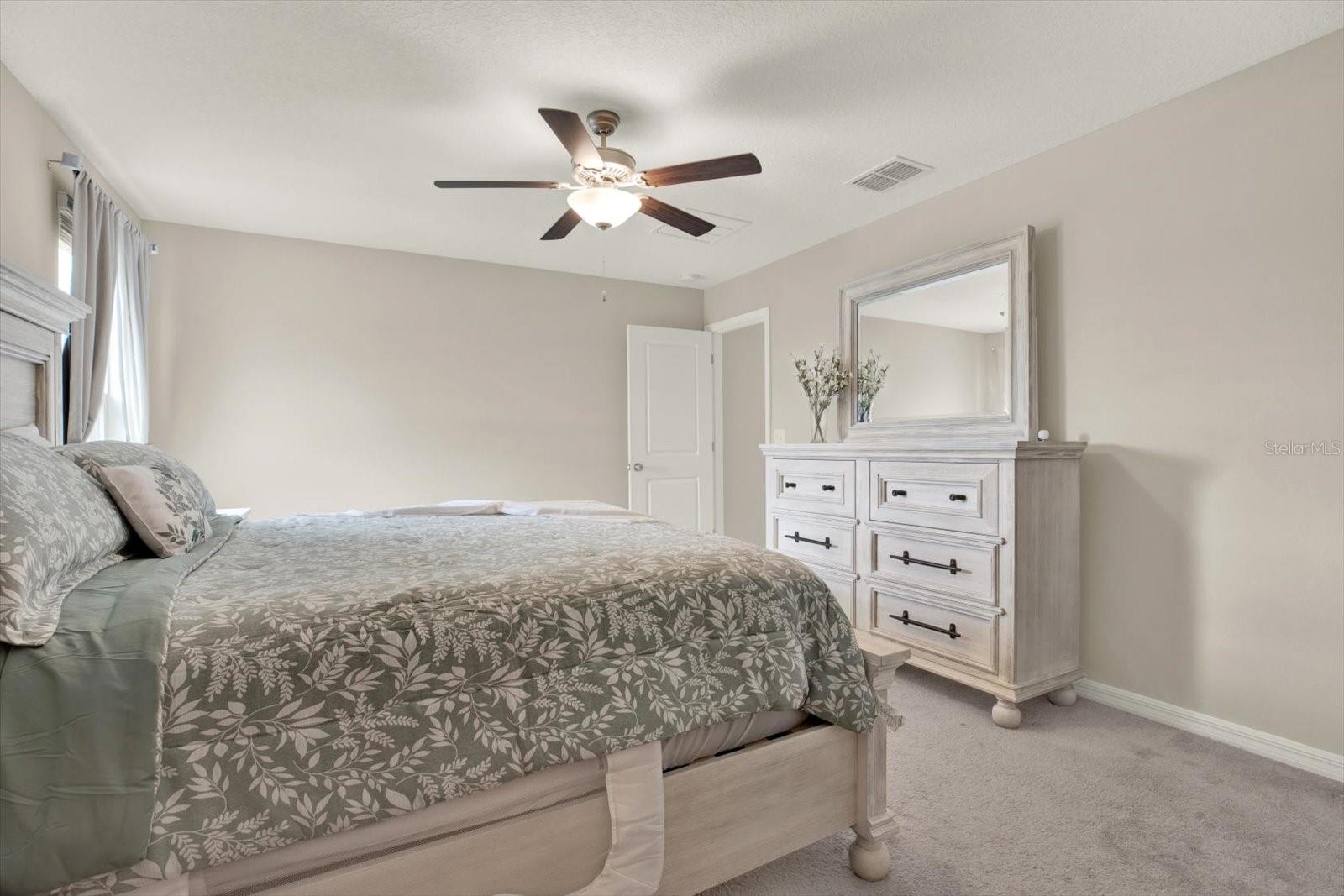 10207 SUMMER KISS AVE