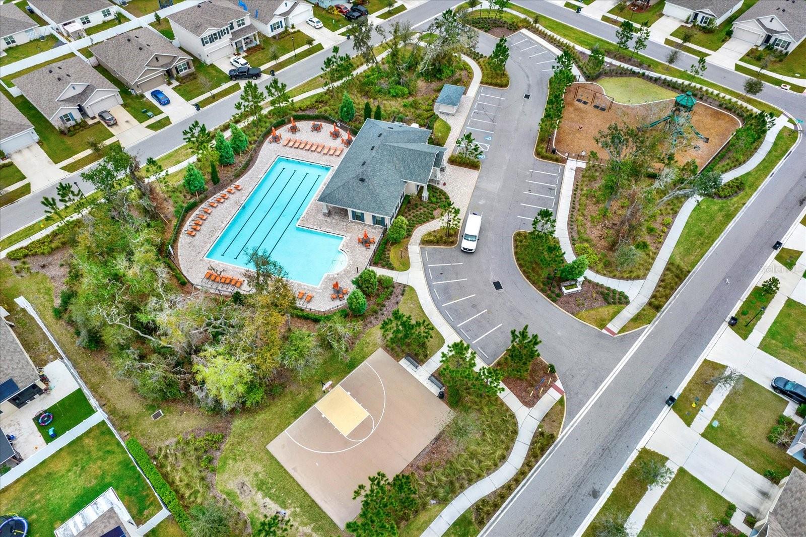 10207 SUMMER KISS AVE