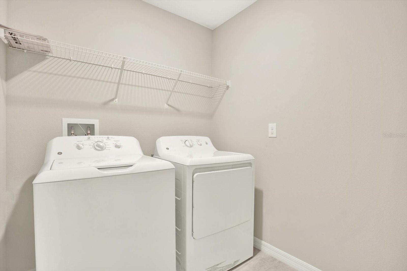 10207 SUMMER KISS AVE