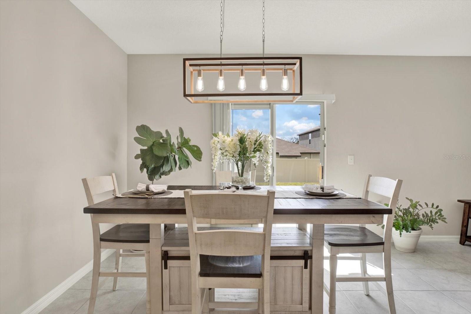 10207 SUMMER KISS AVE