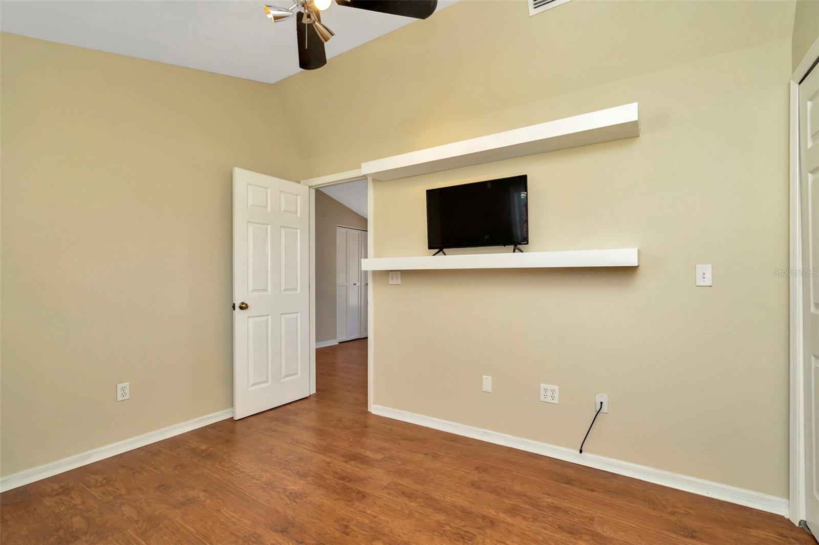 7421 ANDRE DR