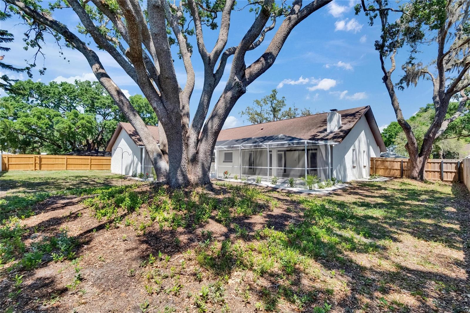 3004 ROLLING ACRES PL