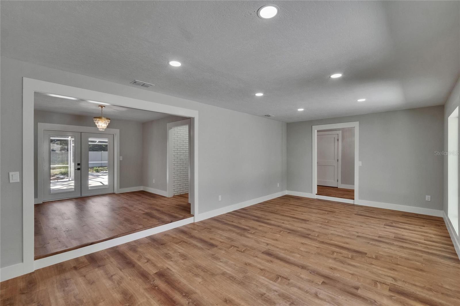 3004 ROLLING ACRES PL