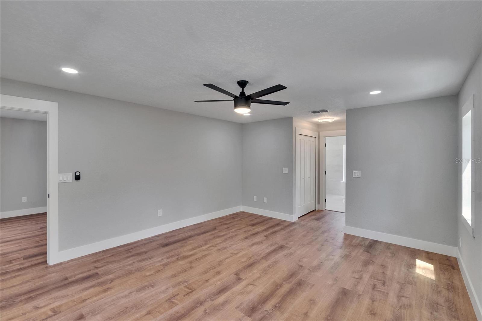3004 ROLLING ACRES PL