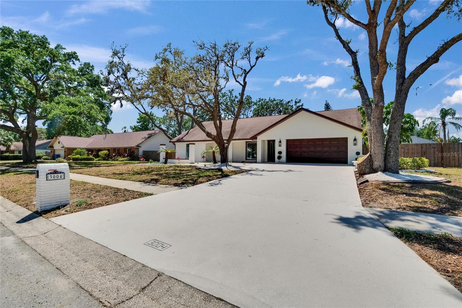 3004 ROLLING ACRES PL