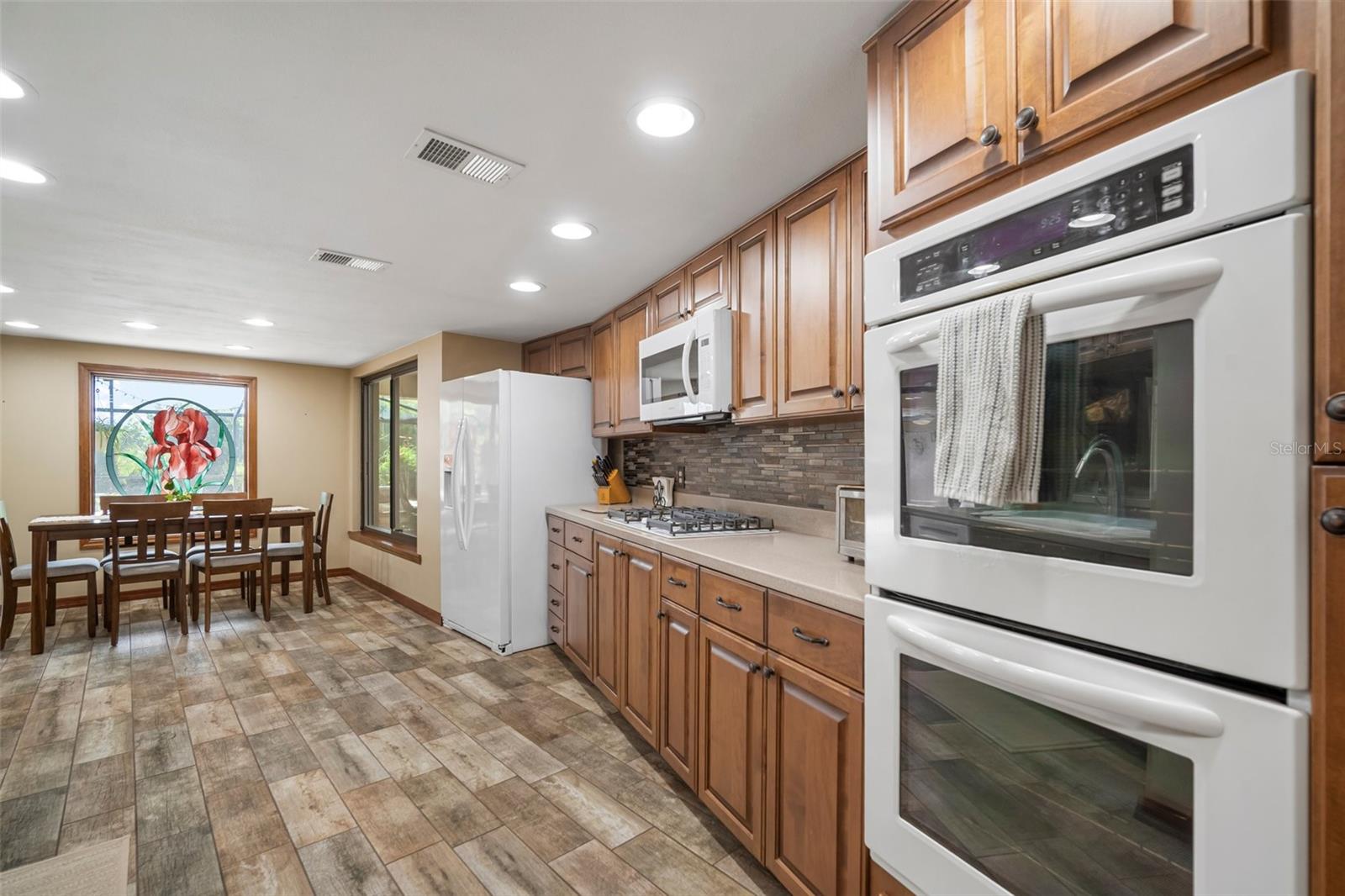 3427 FOREST BRIDGE CIR