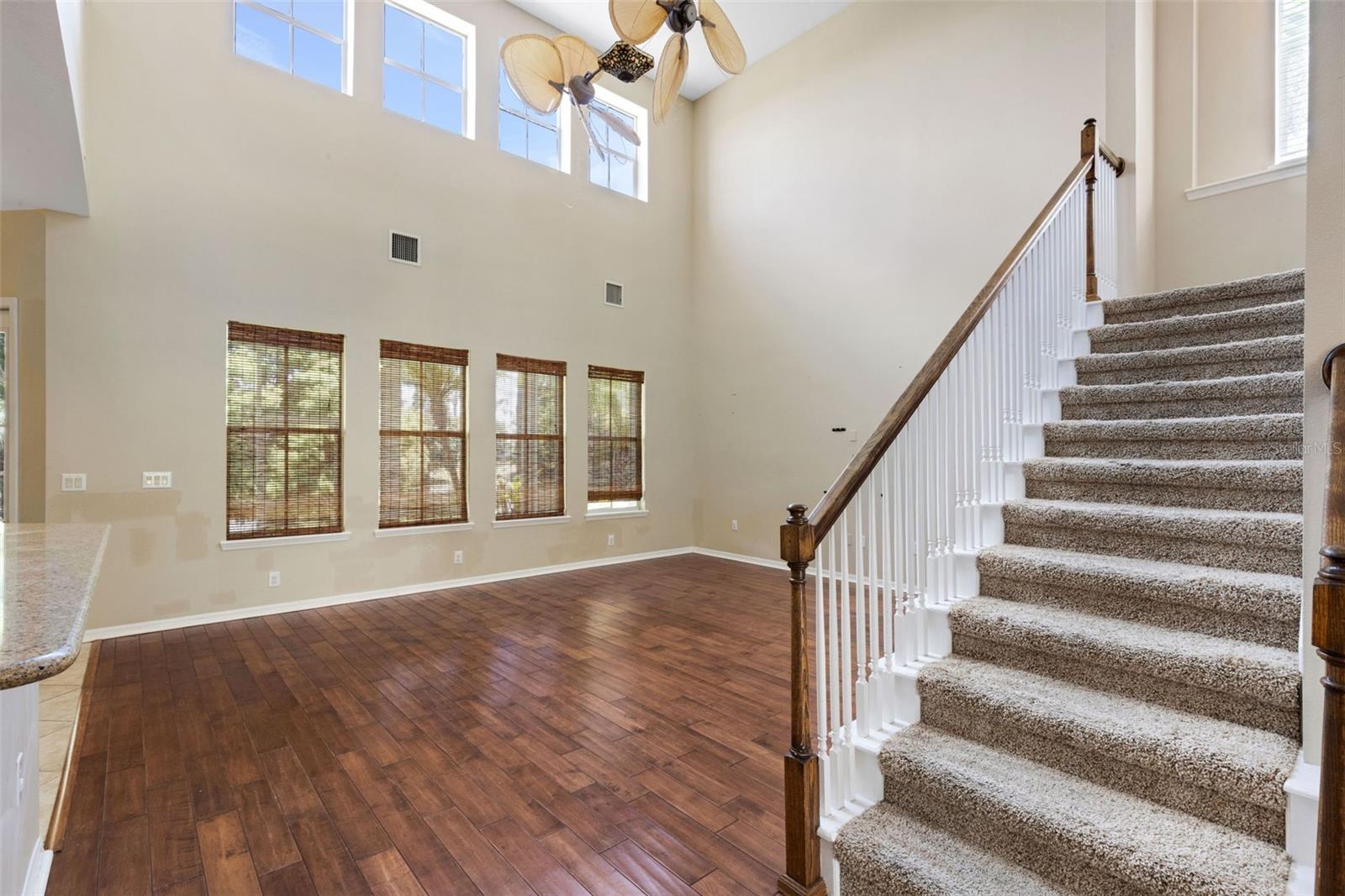 405 ISLEBAY DR