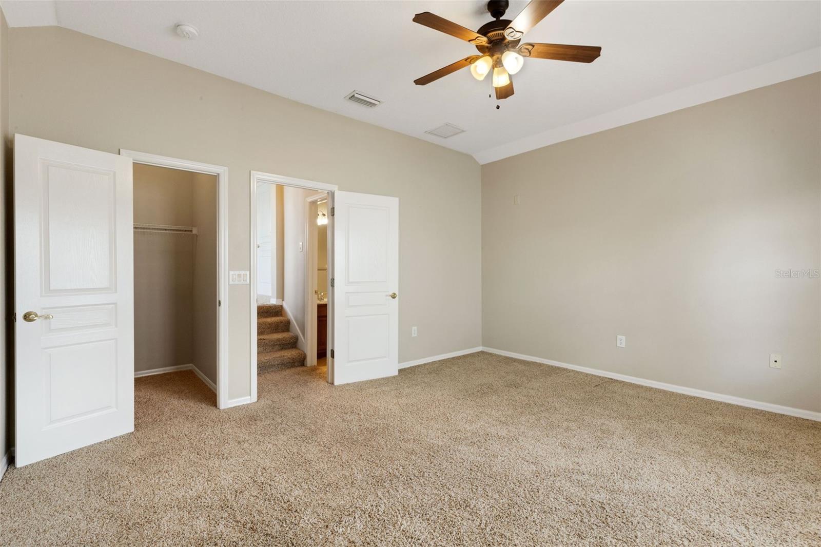 405 ISLEBAY DR