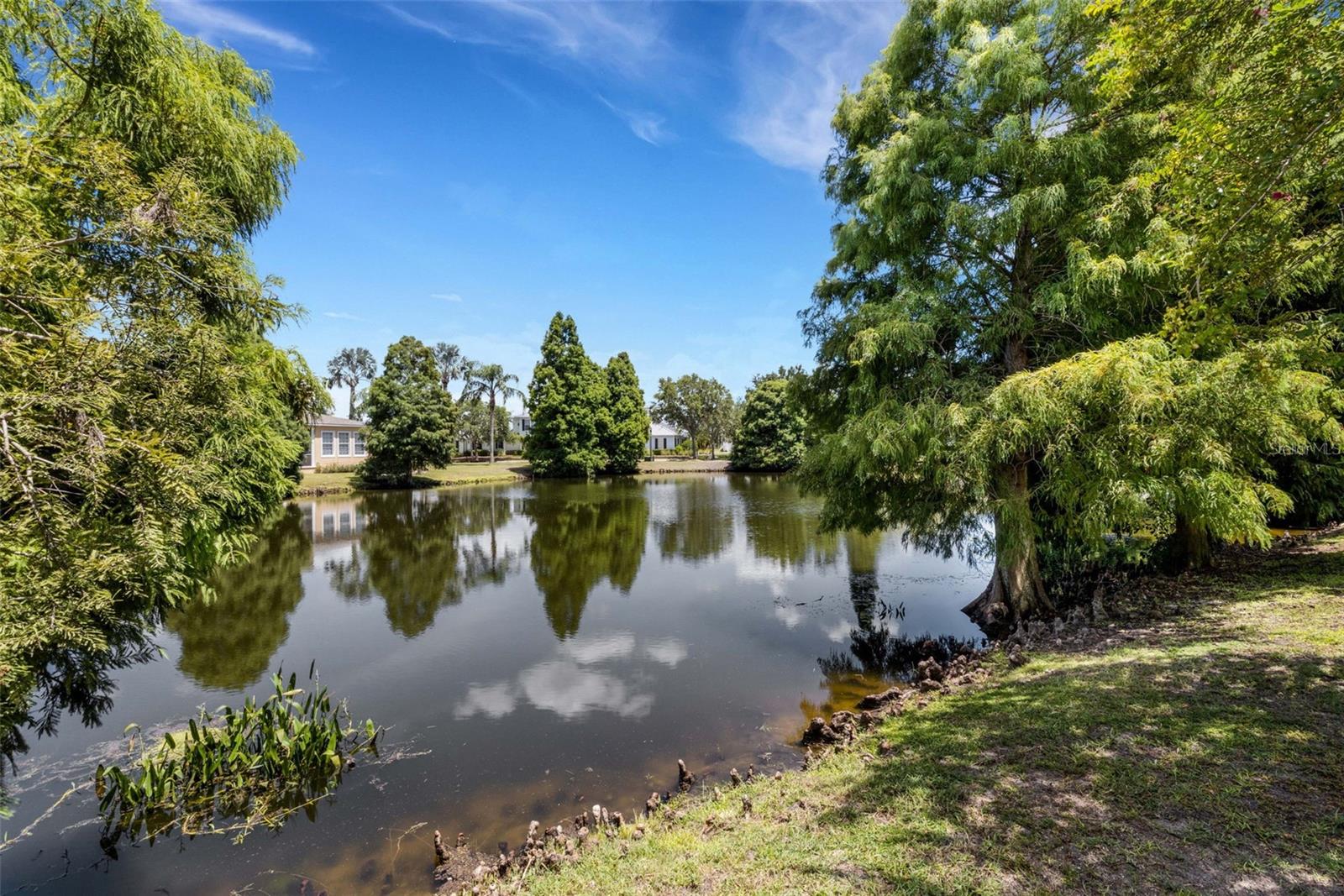 405 ISLEBAY DR